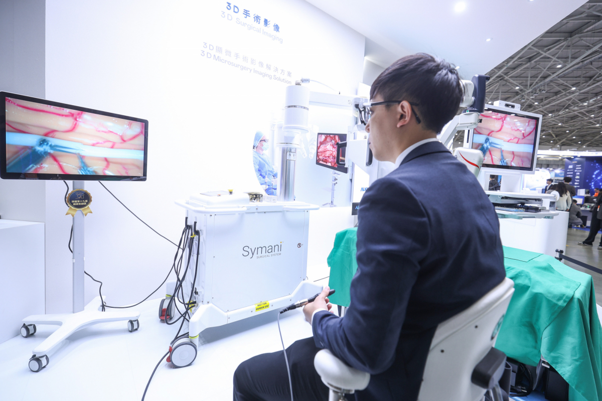 ADP introduces the “3D Microsurgical Imaging Solution,” extending 3D visualization capabilities from endoscopic surgeries to complex microsurgeries involving nerves, blood vessels, and lymphatics, providing an ultra-clear stereoscopic field to support precise and delicate surgical manipulation.